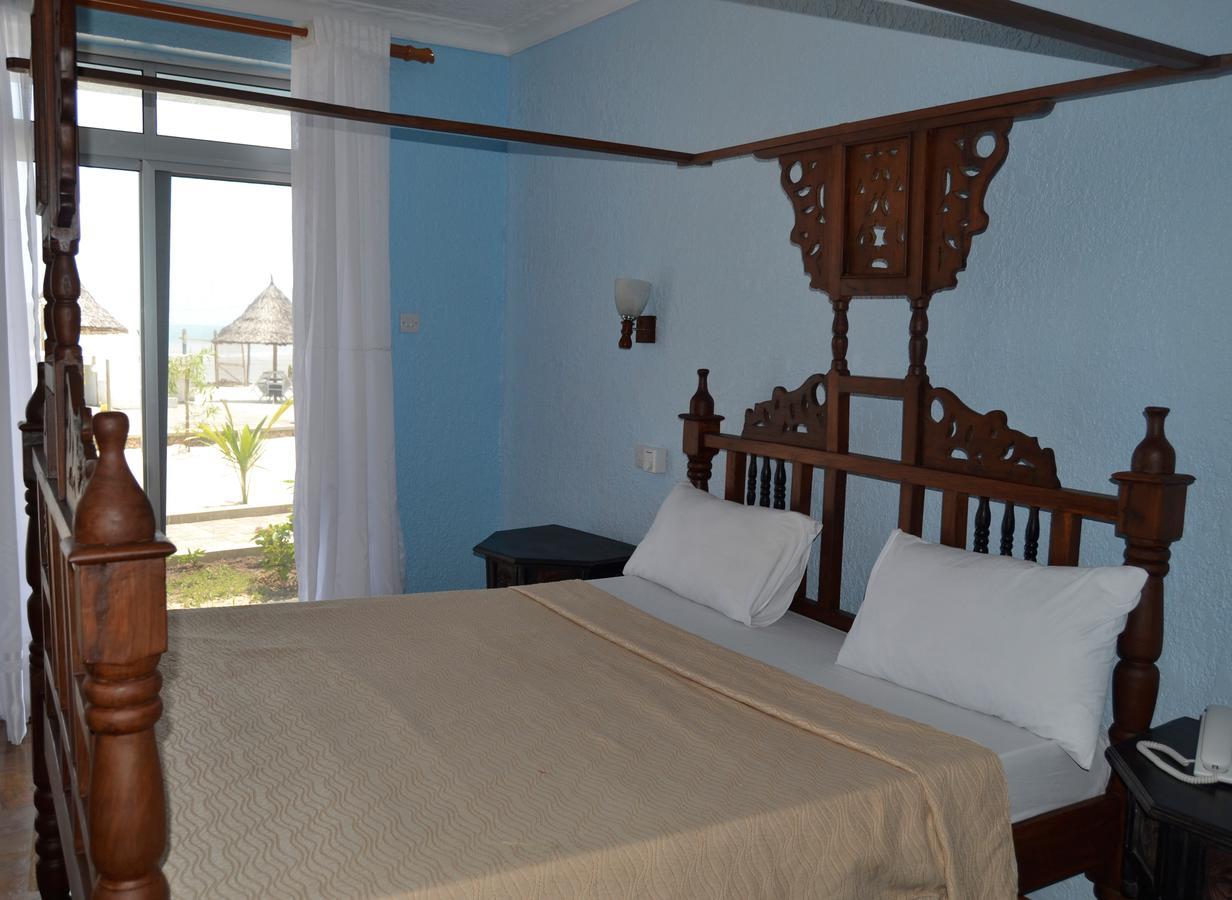 Serene Beach Resort ดาร์เอสซาลาม ภายนอก รูปภาพ